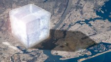 This 10Km Tall Ice Cube all Shows How Much Ice We Lose Every Year
