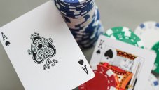 How is Early Payout Played in Blackjack?