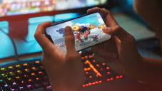 Three Reasons Why the Gaming Community is Focusing more on Playing Mobile Games