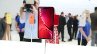 Apple Rolls Out Up To 6 Color Versions For The iPhone XR