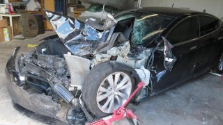 Tesla Gets Sued After A Model S Crashed On The Highway