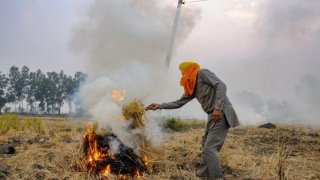The Air Quality In Delhi Is Again Under The Alarming Conditions Due To Massive Stubble Burning