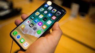 Apple Now Allows Free iPhone X Screen Repair With Touch Issues