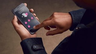 With Jacquard Smart Jacket, Android Users Will Never Leave Their Phones Behind