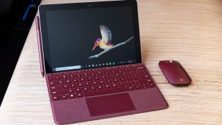 Microsoft Surface Go Available For Pre-Orders In India, Price Starts From Rs. 37,999
