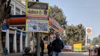 Angry Google Pixel User Puts Up Anti-Google Banners Around Delhi