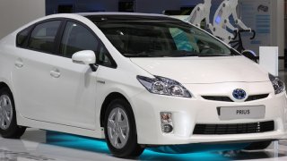 Toyota And Panasonic Are Going To Co-Manufacture Electric Vehicles Batteries