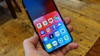 Tips To Use Your Large Phone With One Hand