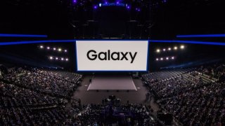 China Has Certified Samsung Galaxy F, Suggesting Imminent Launch