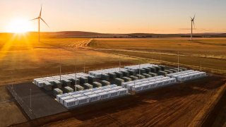 Tesla’s Giants Batteries Are Thriving In The Energy Market
