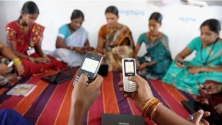 25 Crore Women Have Their Own Mobile Phones In Low And Middle Income Countries Including India Since 2014