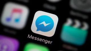 A Bug With Facebook Messenger Revealed Who You Were Talking To