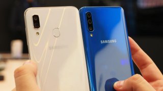 Galaxy A60 & Galaxy A70 Spotted On TENAA With Specifications & Photos