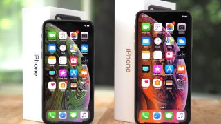 Why Doesn't Apple Discount iPhone To Increase Sales? The Following Calculation Shows That Things Are Not As Simple As You Think