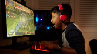 Gamers In India Want To Quit Their Jobs Just To Play Online Games