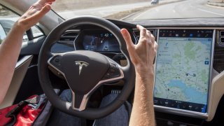 Autopilot Is A Flawed System: Keep Your Hands On the Wheel
