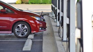 Google Maps Can Help You Find Available Real-Time EV Charging Stations
