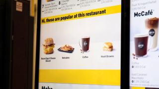 McDonald’s To Install AI-Powered Menu Boards In Drive-Thru Lanes