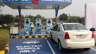 India's Adoption Of EVs Can Help Save 4.15 Lakh Crore On Oil Import Each Year