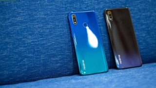 Realme 3 Is India's Best-Selling Phone Online In March, Beating Redmi Note 7 & Redmi Note 7 Pro