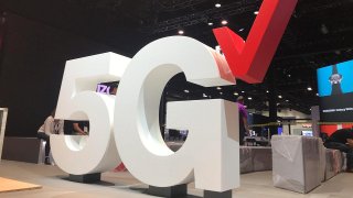Verizon's 5G Network Lets You Download An Episode Of A Netflix Show In 8 Seconds