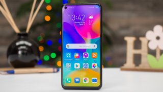 Honor 20 Pro With Quad Cameras & Kirin 980 SoC Goes Official