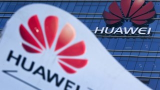 Huawei Smartphone Sales Sharply Increases Despite US Ban