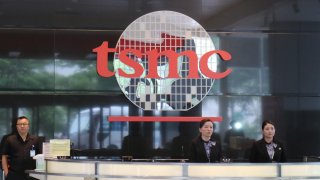 TSMC Starts 7nm+ Process Mass Production For Kirin 985, Apple A13 SoCs