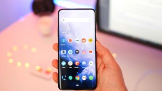 The OnePlus 7 Pro Display Is Hurting Your Eyes, But You Can Fix It
