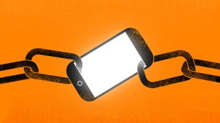 Protect Your Smartphone From Hackers With These Tips