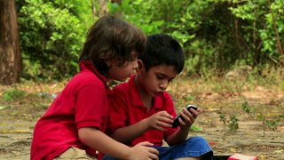 Google To Train Kids How To Spot Fake News And Get Rid Of It