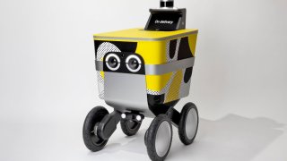 Postmates Obtains Permit To Test Sidewalks Delivery Robots
