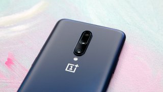 Renders Revealed OnePlus 7T Design And McLaren Senna Edition