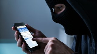 How To Know Your Android Phone Has Been Hacked And How To Fix It