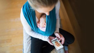 Americans Loyally Spend 3 Years Using Their Old Phones, Study Found