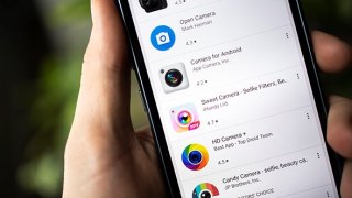Two Malicious Apps From Play Store Pretended To Be 'Selfie-App'