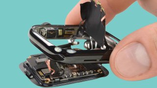 Apple Watch Series 5 Teardown Shows A Larger Battery And Similar Internal Parts As Series 4