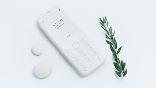 This Minimalism Phone Will Keep You Away From Boring Mainstream