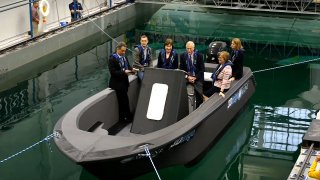 A Giant 3D Printer Prints Out An Entire Boat, Setting Three World Records