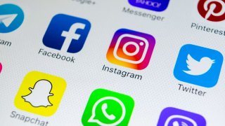 Social Media Firms May Be Forced To Let Users Move Personal Data To Other Platfroms