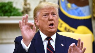 Donald Trump Doesn't Like Latest iPhone, Prefer Old Home Button