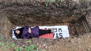 If You're Dealing With Stress, Try Lying Down In This Grave