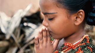 Here Are The 7 Best Prayer Apps To Help Your Devotional Life