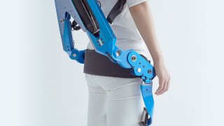 These Exoskeletons Help The Elderly Working When They Have Reaches Retirement Age