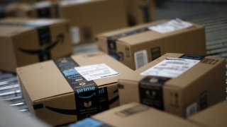 Amazon And Flipkart Stumble Upon Supply Chain Issues