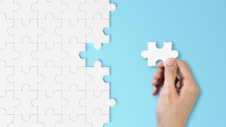 This 1,000-Blank-Piece Puzzle Set Is Being Sold At Rs 1,500 On Amazon