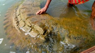 Explorers Discovered A Submerged 500-Year-Old Temple In An Odisha River