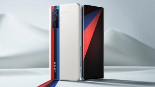 iQOO 5 & 5 Pro Go Official With Top-End Specs, Price Starts At Around ₹43,000