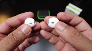 Apple Will Reportedly Get Rid Of The Stems On Next Year's AirPods Pro