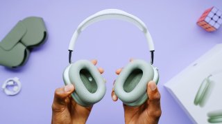 $549 AirPods Max Of Apple Sold Out Everywhere For This Year